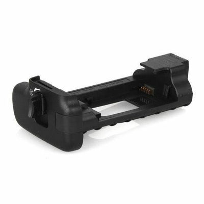 Pixel D15 Vertax Battery Grip for Nikon D7100 Digital Cameras replaces MB-D15